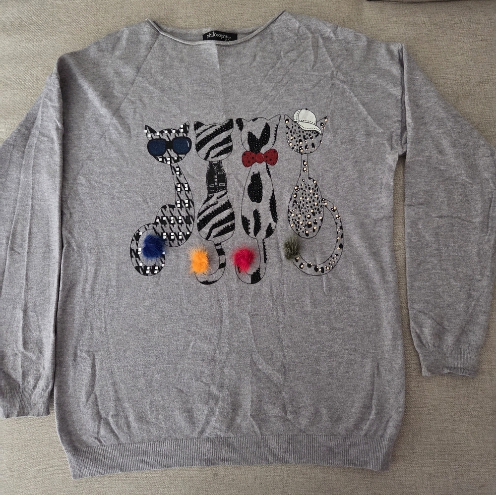 Philosophy Gray Sweater with Cat Trio Design